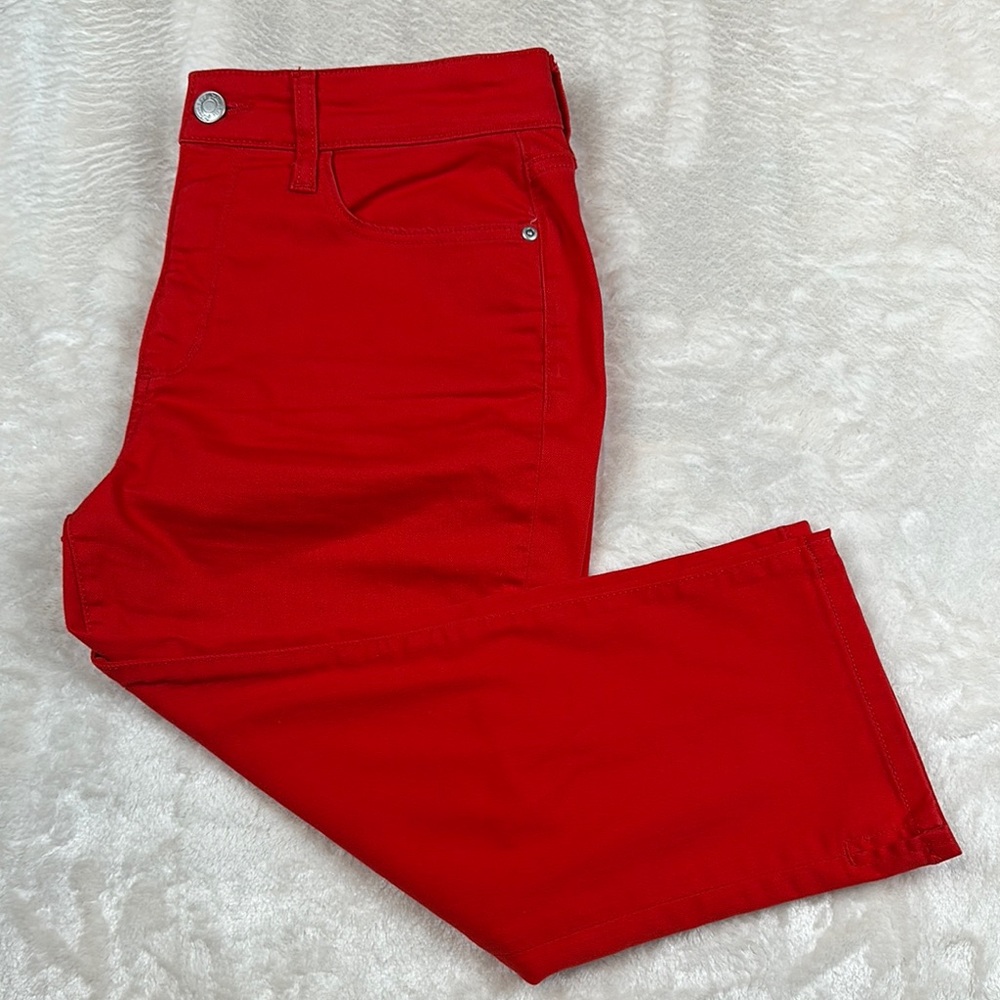 St. John's Bay Red Capris